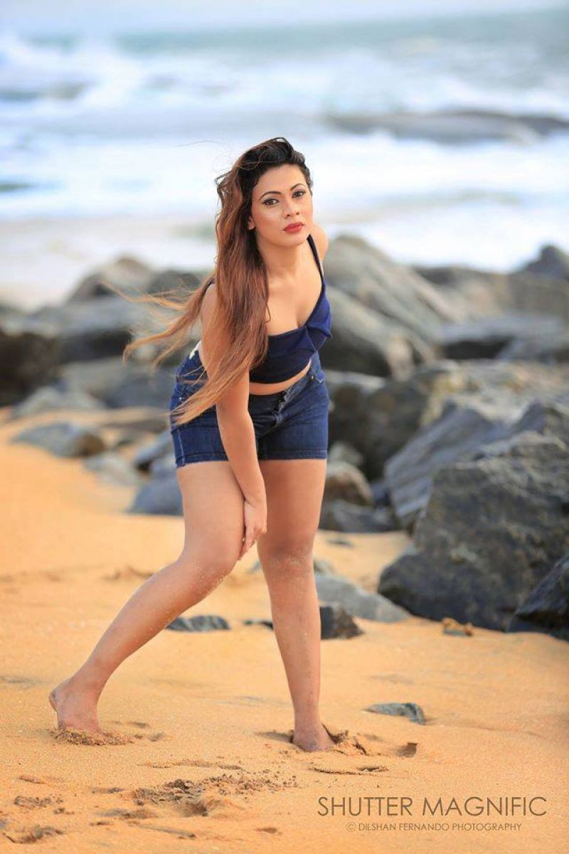 Hashini Withanaarachchi Beach Shoot