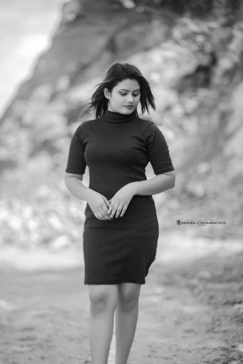 Tharushi Sanjana Black Clicks