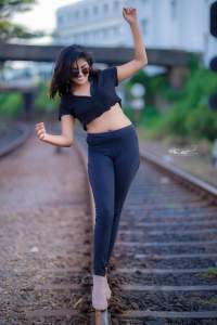 Mahesha Deshaki Sexy Clicks